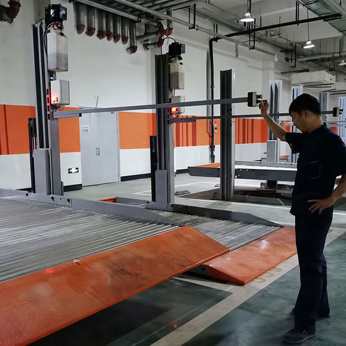 周至兩柱式機械車庫出租