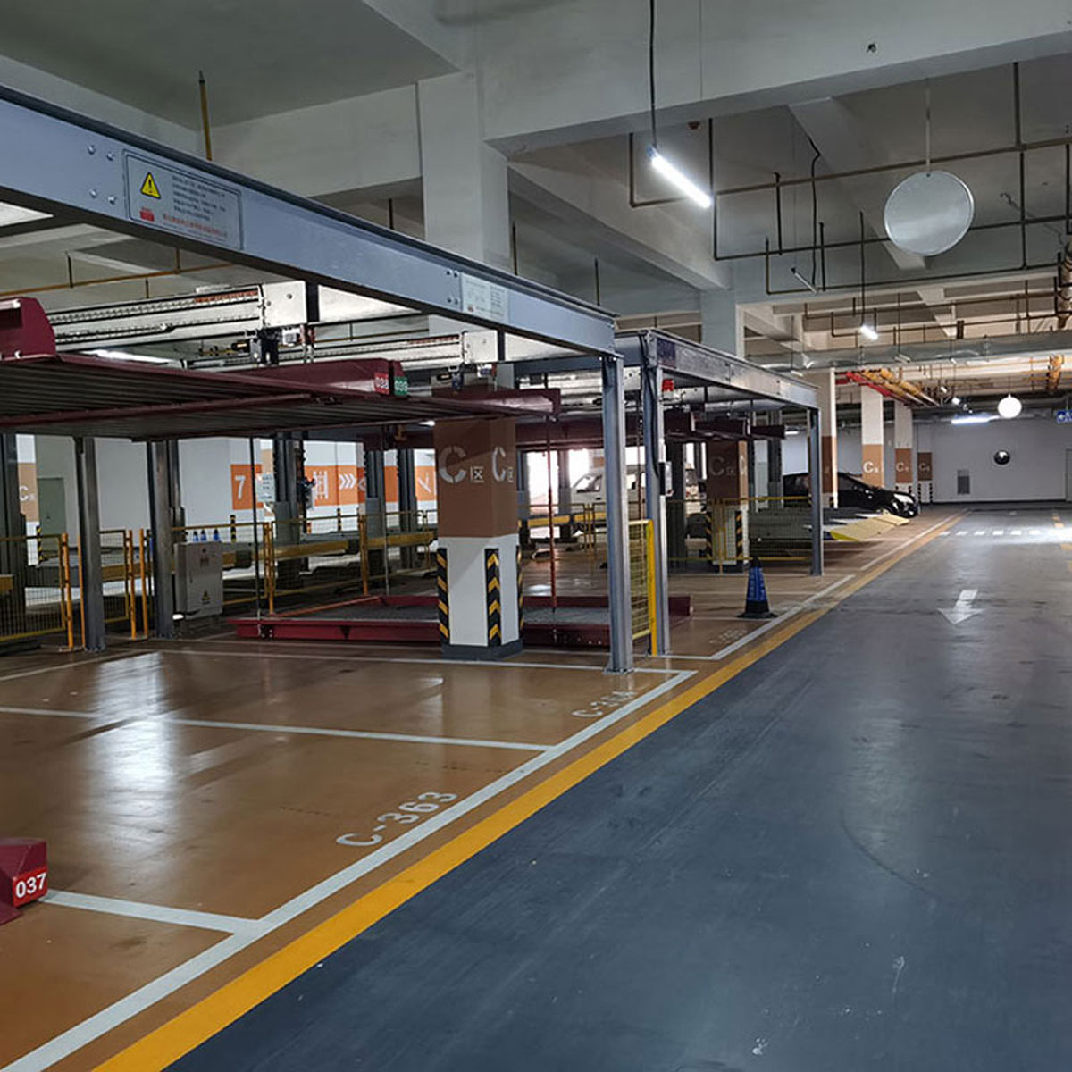 室內機械式停車庫租用.jpg